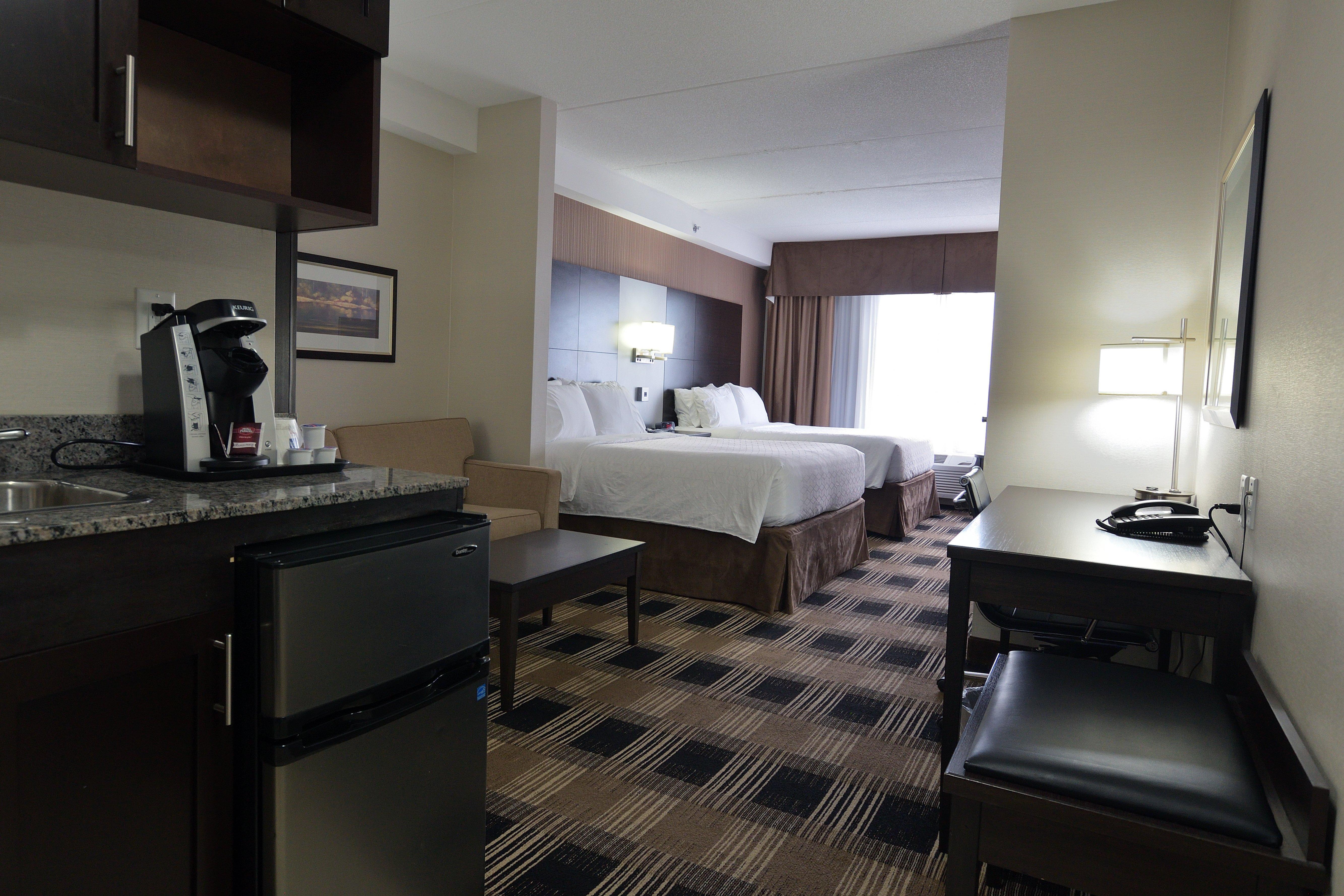 Holiday Inn Express & Suites Ottawa East-Orleans By Ihg Exterior foto