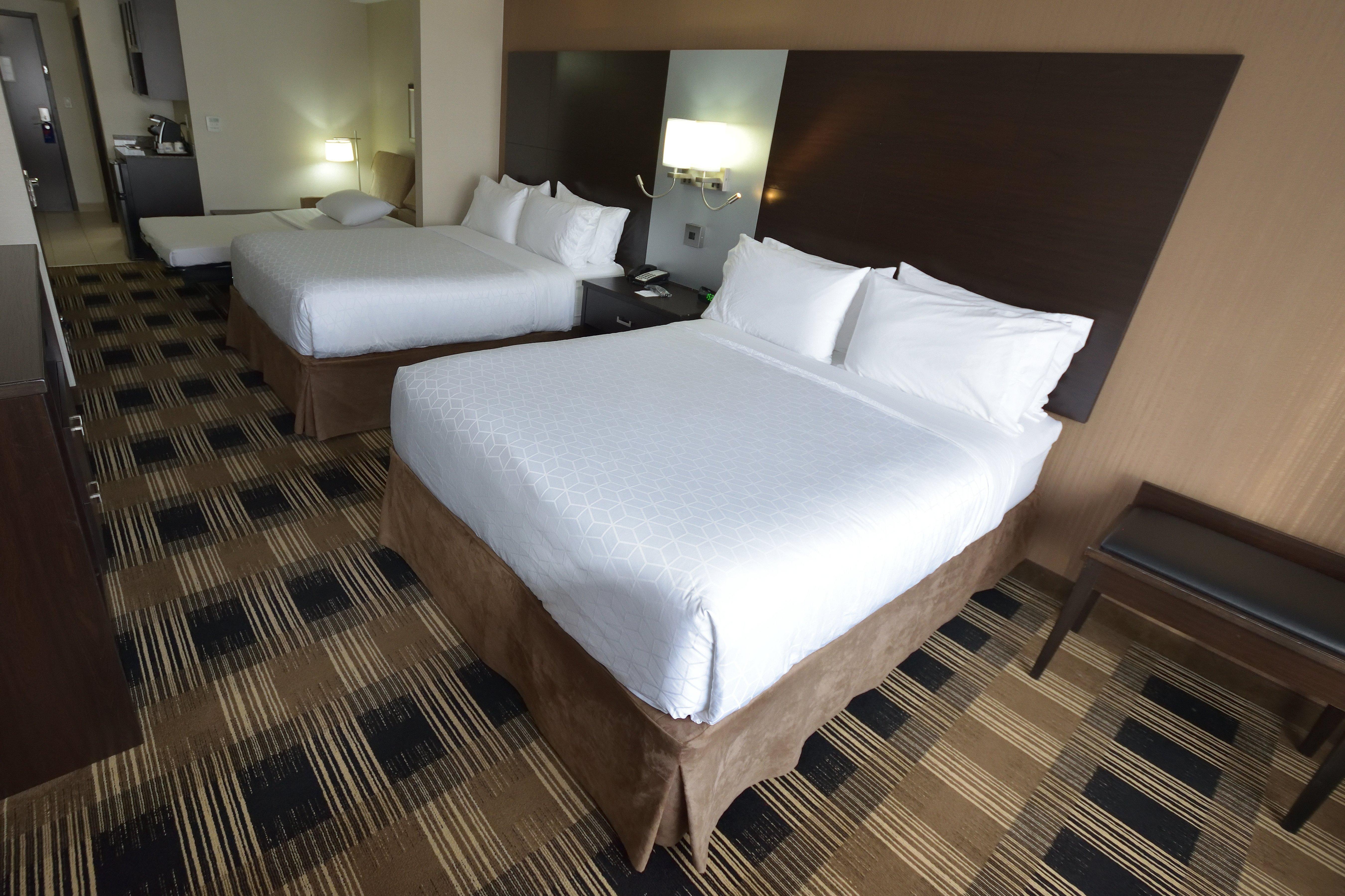 Holiday Inn Express & Suites Ottawa East-Orleans By Ihg Exterior foto